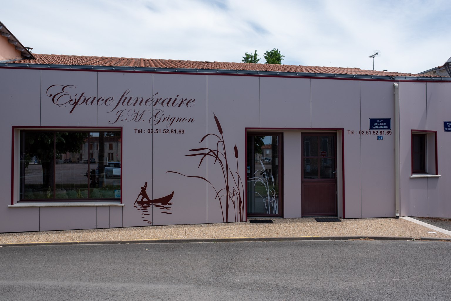 Photo de Pompes Funèbres et Marbrerie Complexe Funéraire Grignon